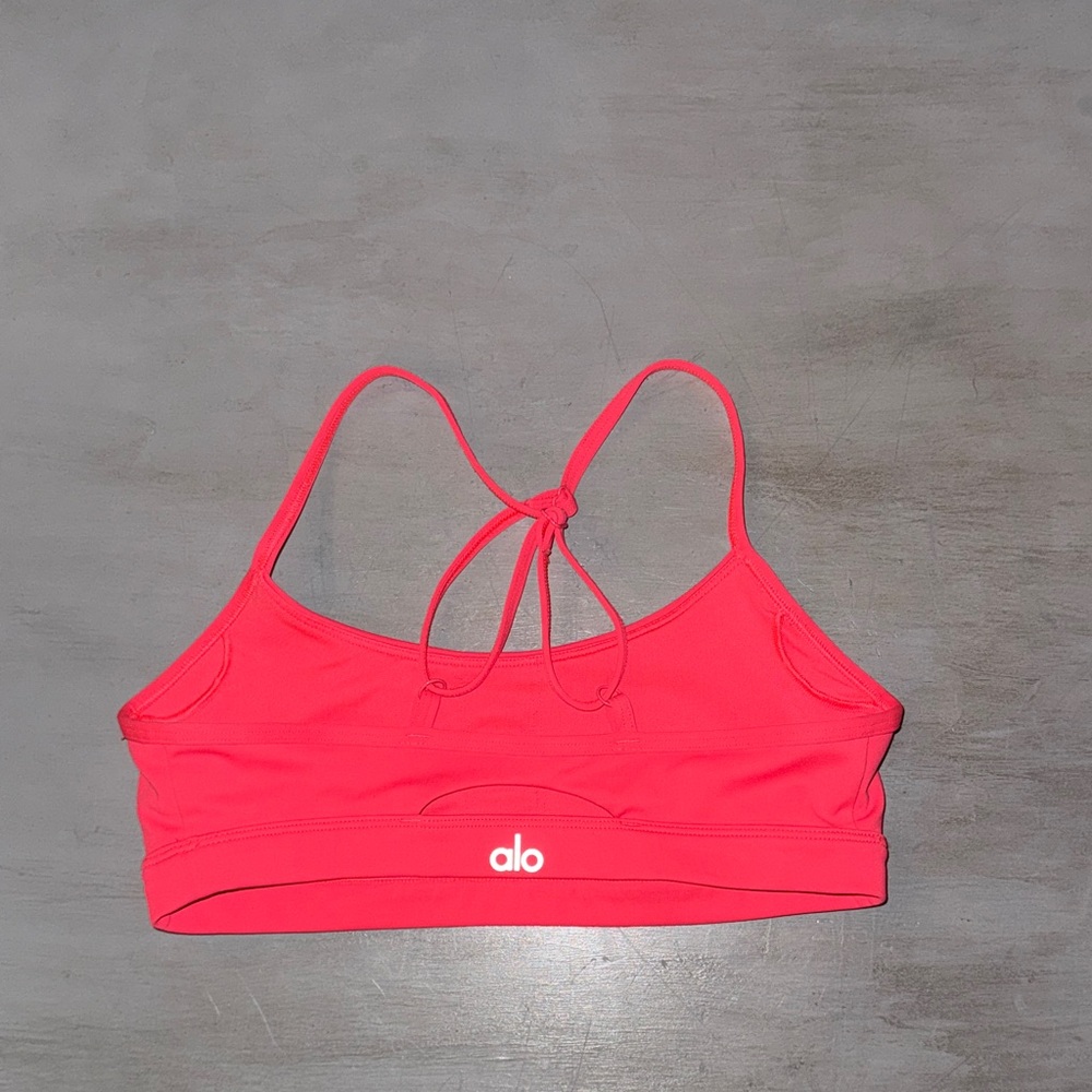 Alo Yoga-Airlift Intrugue Bra-Flourescent Pink Coral - Picture 3 of 4